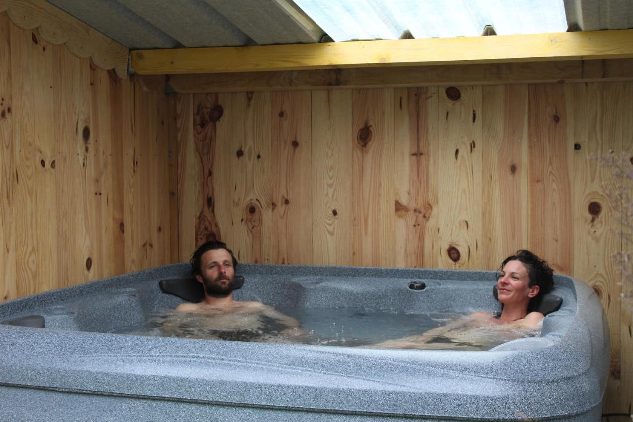 Bed and Breakfast La Grande Ourse Campan Exterior foto